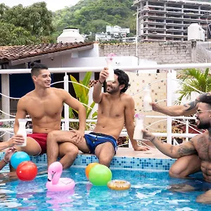 La Iguana Vallarta Lgbt Adults Only - Romantic Zone - Party Clubbing Street Hotel Puerto Vallarta